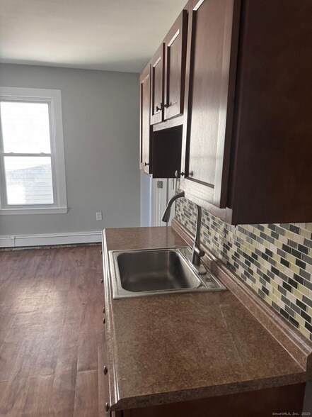 Building Photo - 422 Lafayette St