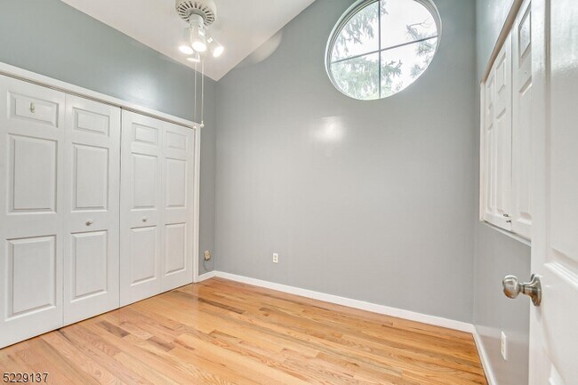 Building Photo - 131 Bonney Ct