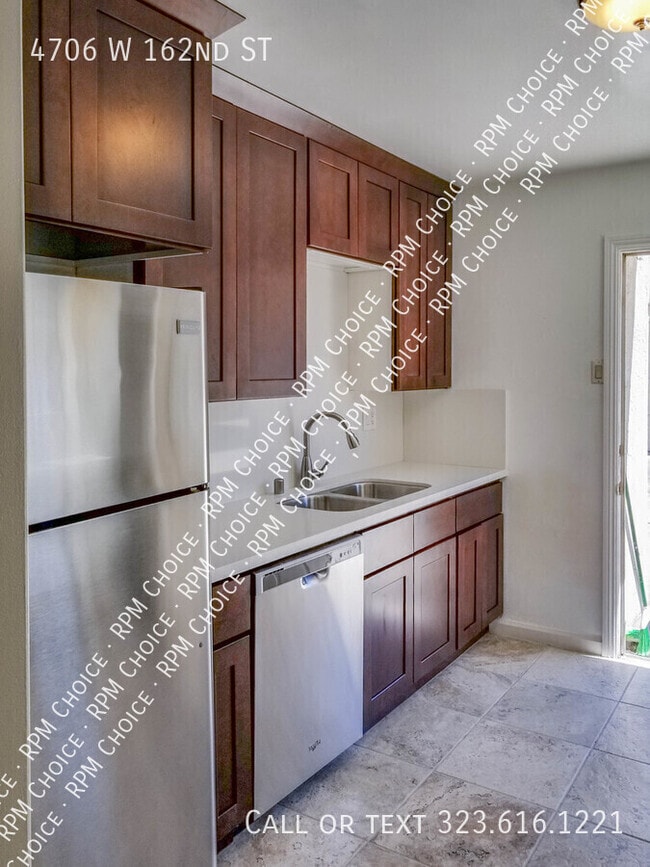 Building Photo - 4706 W 162nd St