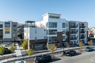 Building Photo - 400 Element (Past 5.15)