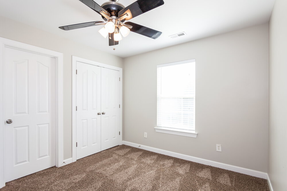 Building Photo - 2870 Island Point Dr NW