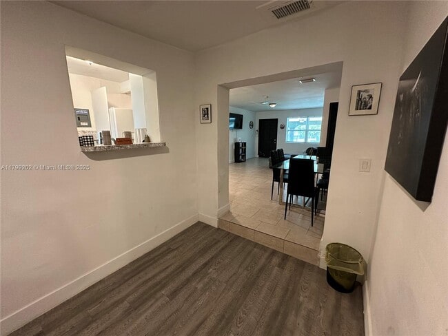 Building Photo - 20600 SW 118th Pl