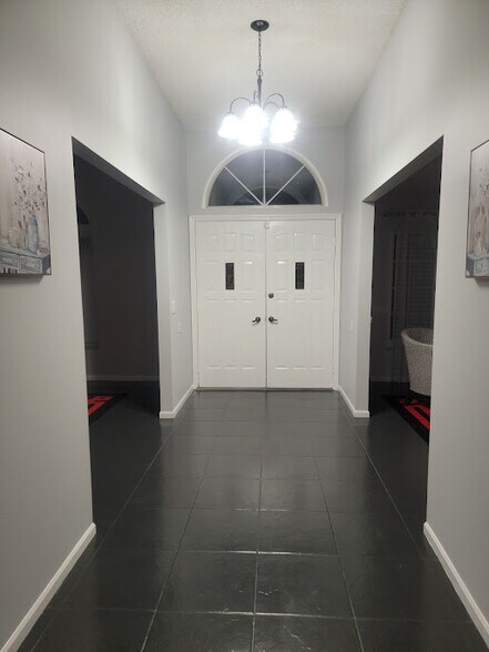 Double Door Entrance - 1267 Little Oak Cir