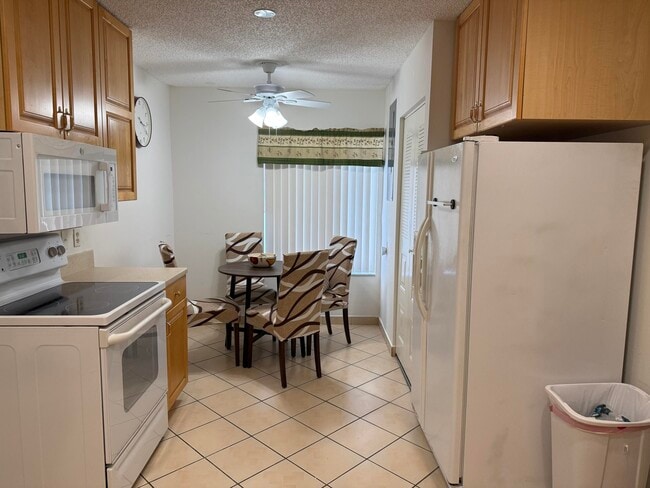 Building Photo - 14648 Bonaire Blvd