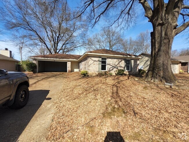 Building Photo - 6784 Rockingham Rd