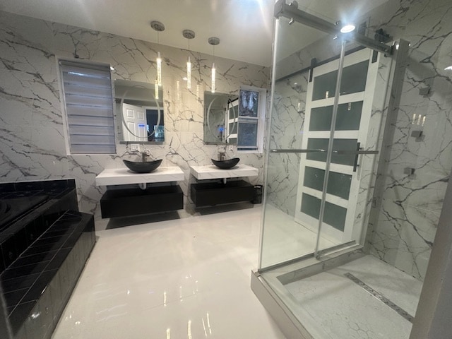 Building Photo - 5128 Llano Dr