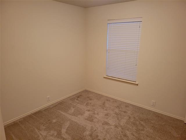 Building Photo - 703 River Run Dr