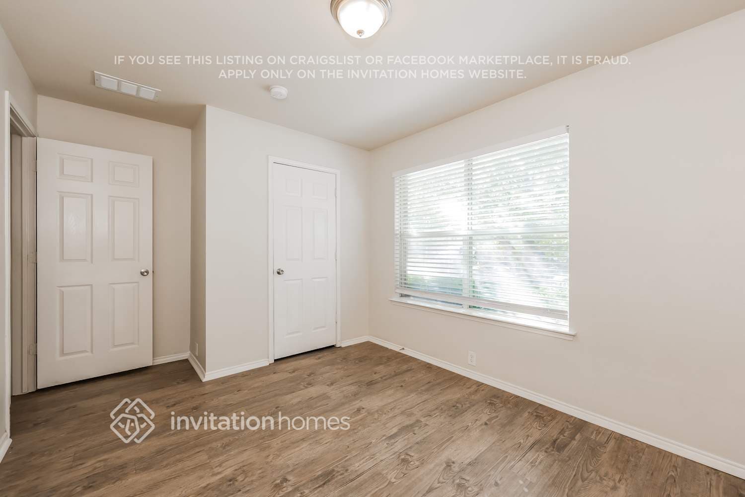 Building Photo - 1805 White Feather Ln