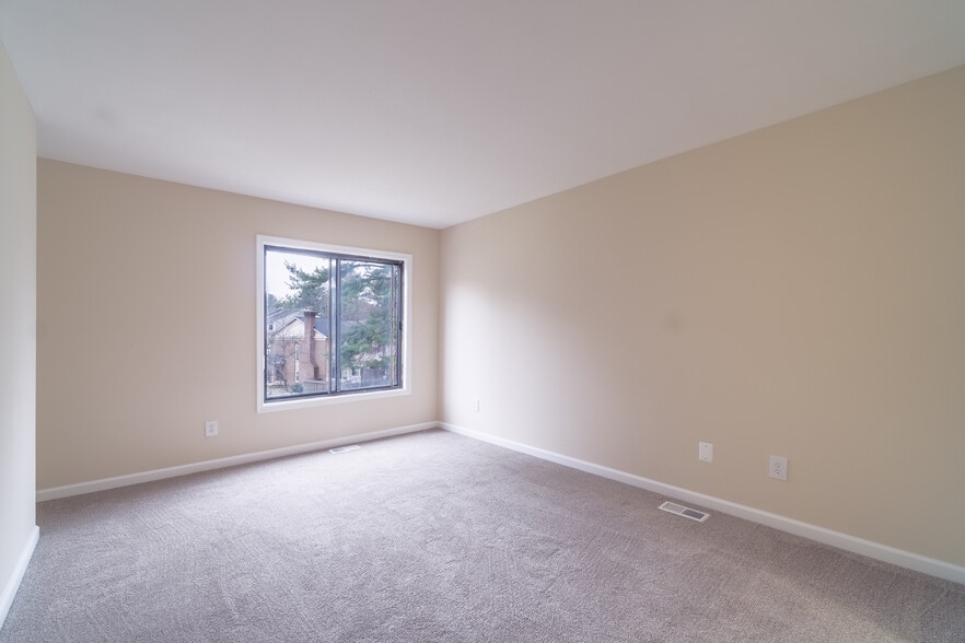 Building Photo - 9416 Penshurst Ct