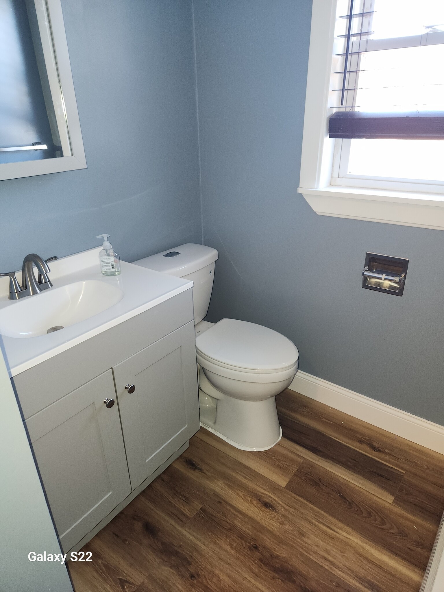 Building Photo - 72 S Central St