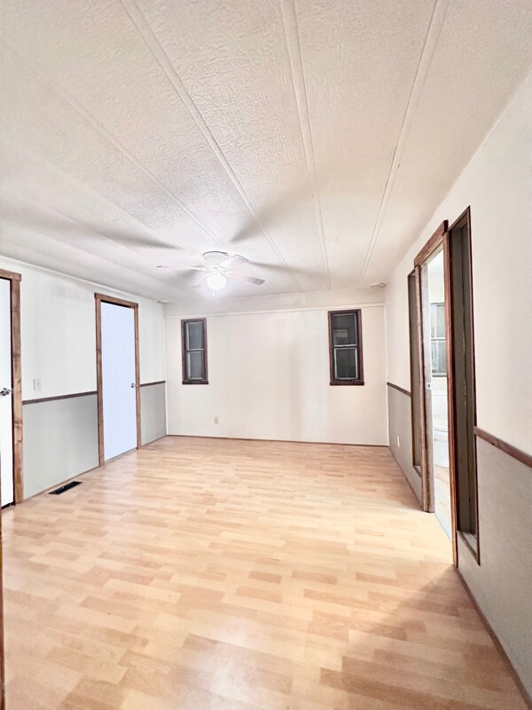 Building Photo - 4310 Claire St