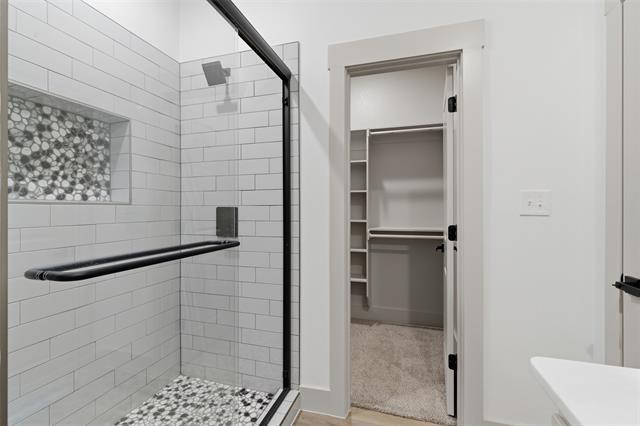 Building Photo - 425 Munson St