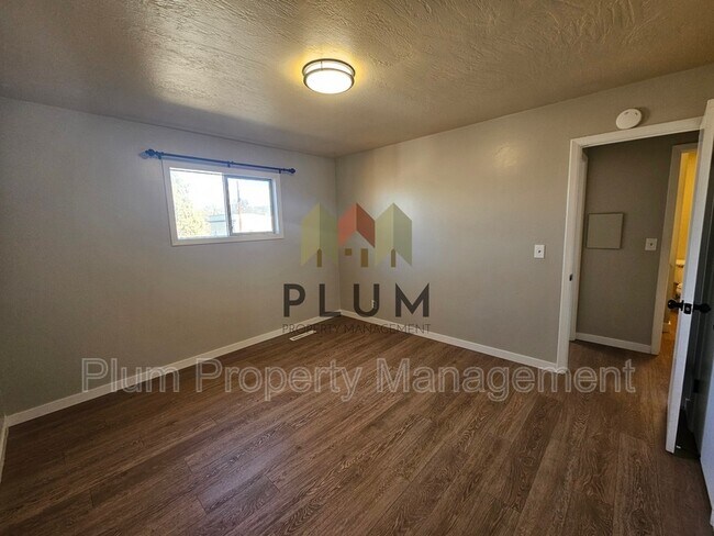 Building Photo - 200 Eddy Ave