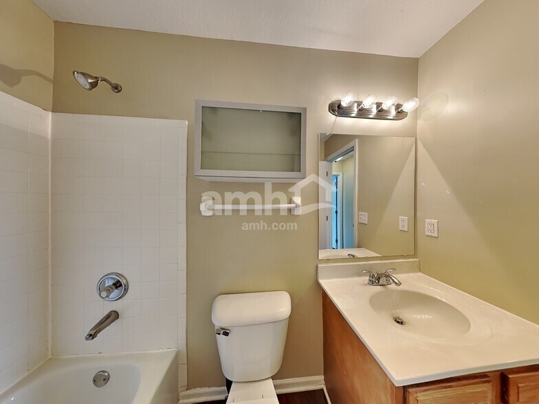 Building Photo - 6488 Jayfield Dr