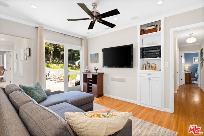 Building Photo - 5838 Abernathy Dr