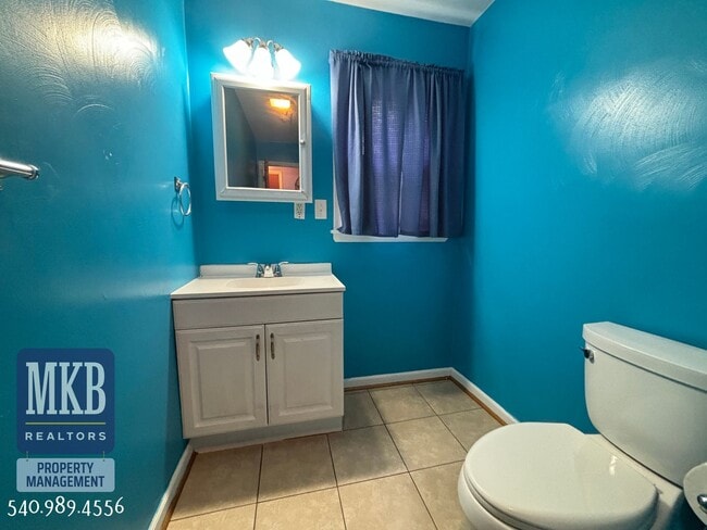 Building Photo - 3158 Galloway Dr