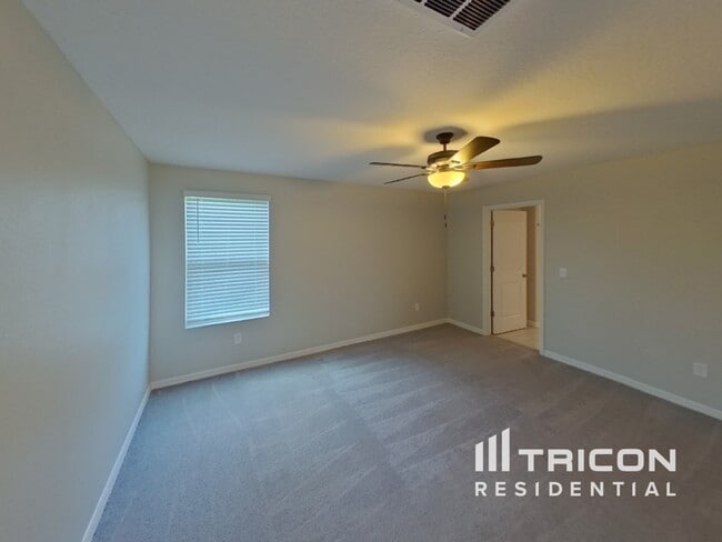 Building Photo - 13335 Willow Bluestar Lp