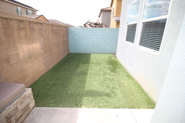 Building Photo - Cute Home in Fresno!