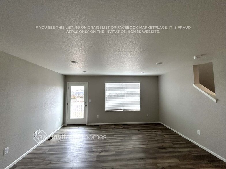 Building Photo - 13531 E 103rd Pl