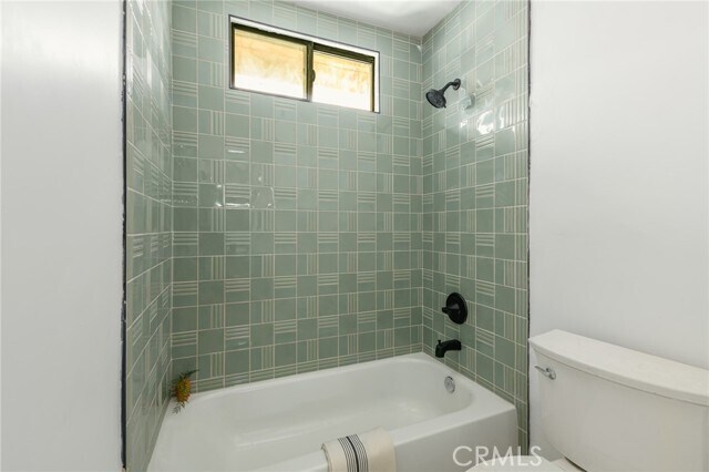 Building Photo - 4112 Prospect Ave