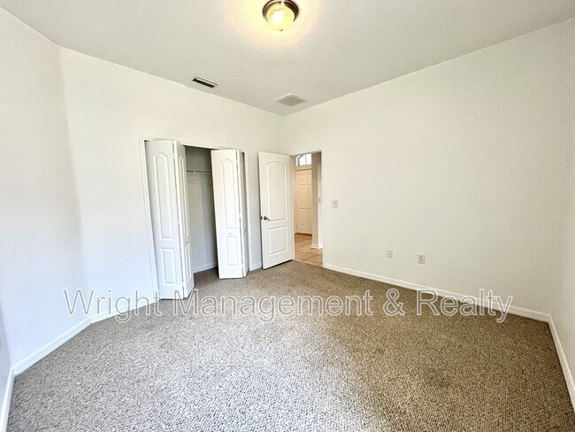 Building Photo - 15902 Cedar Elm Terrace