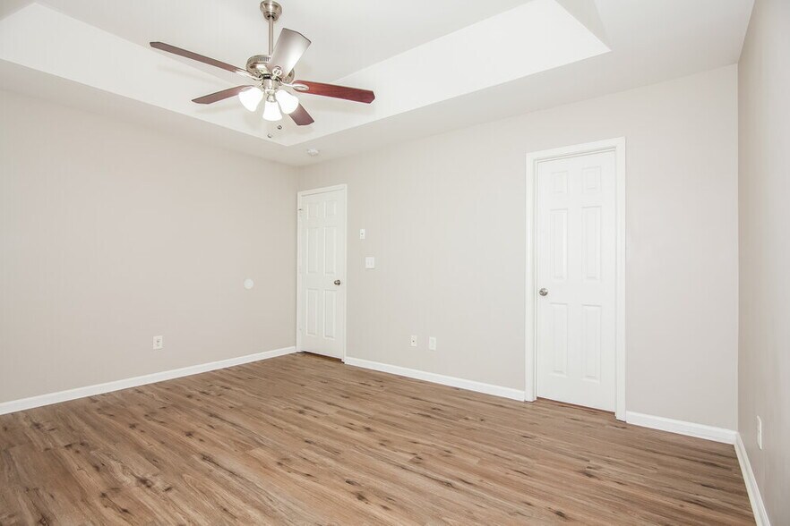 Building Photo - 1405 Braveheart Ln