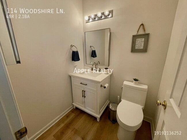 Building Photo - 114 Woodshire Ln