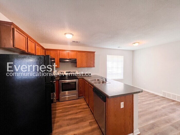Building Photo - 1274 Whitten Rd