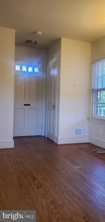 Building Photo - 1670 N Longfellow St