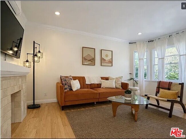 Building Photo - 1111 21st St