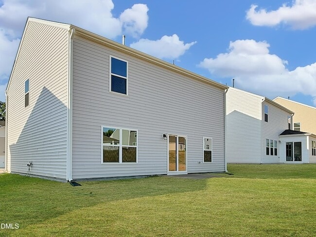 Building Photo - 287 Palm Dr