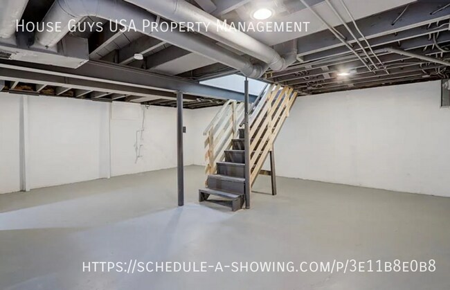 Building Photo - 5520 Blue Ridge Blvd