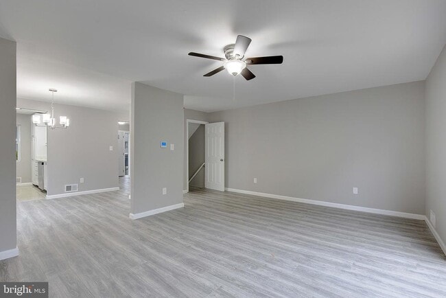 Building Photo - 178 Daimler Dr