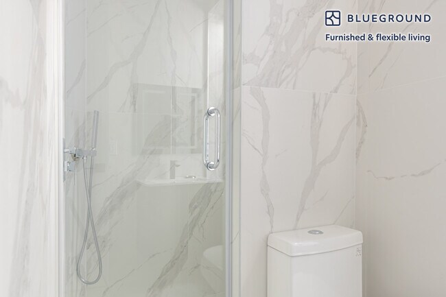 Building Photo - 103 Mosco St