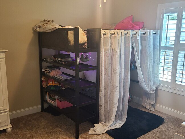 Building Photo - 3 bedroom/2 bath home Holly Ridge - Sages Ridge