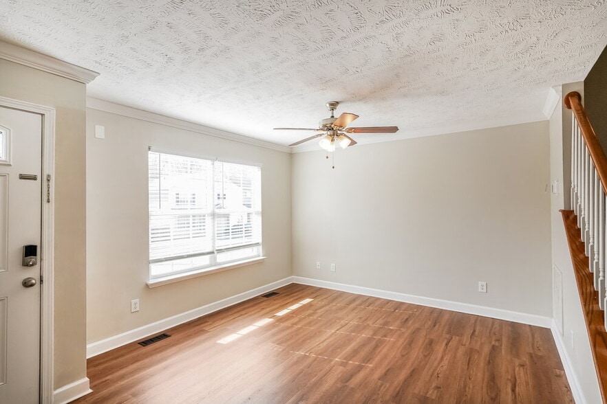 Building Photo - 453 Scotts Creek Trail