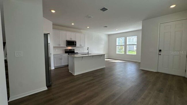 Building Photo - 4556 Homestead Trl