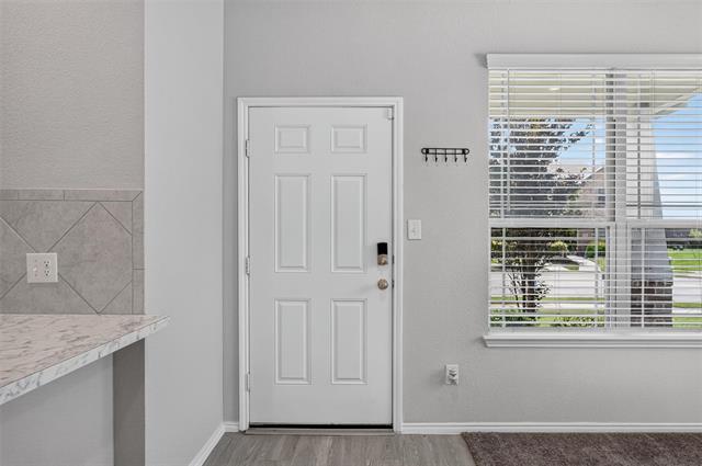 Building Photo - 2420 Canongate Dr