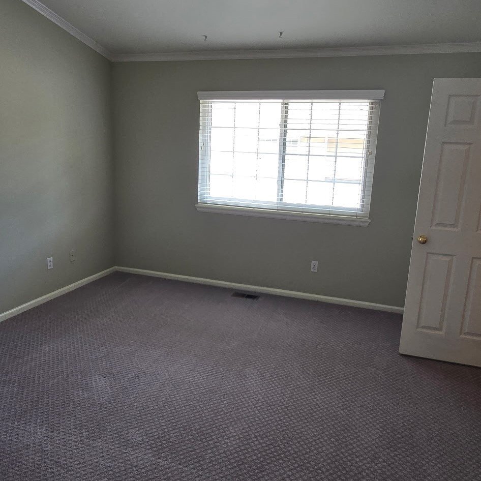 Building Photo - 7776 W 90th Dr