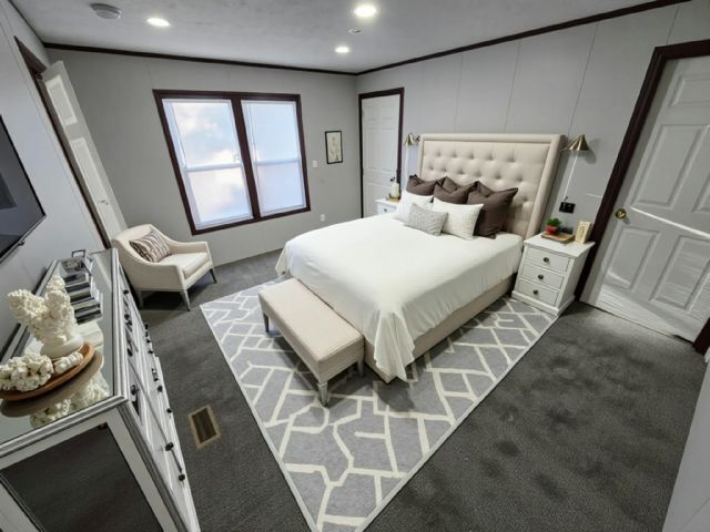 Building Photo - 125 113th Square NE