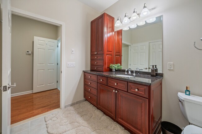 Building Photo - 1 King Philip Dr