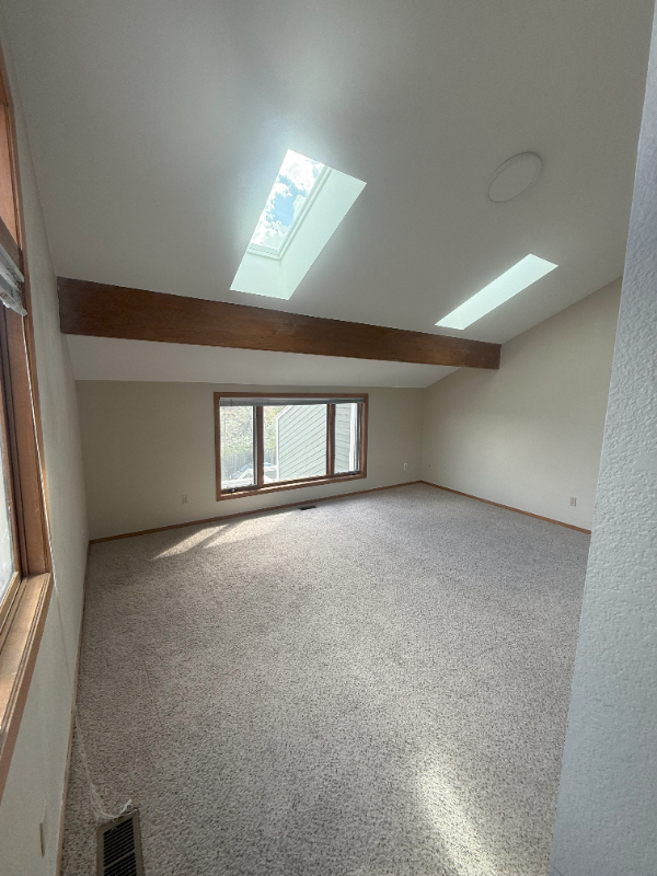 Building Photo - 2857 Springdale Ln
