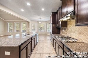 Building Photo - 15527 Birdstone Ln