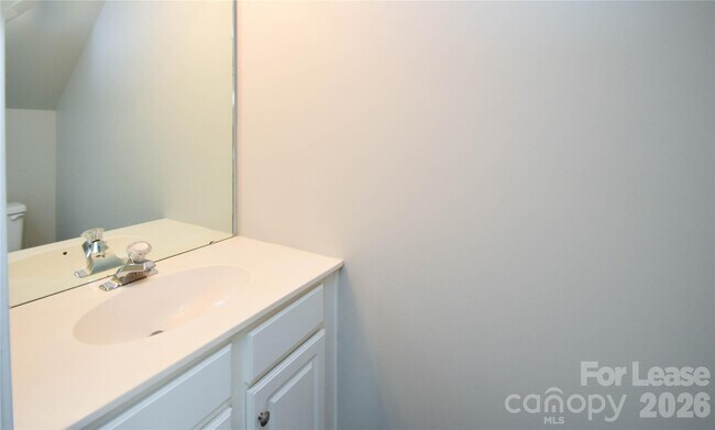 Building Photo - 3148 Mannington Dr