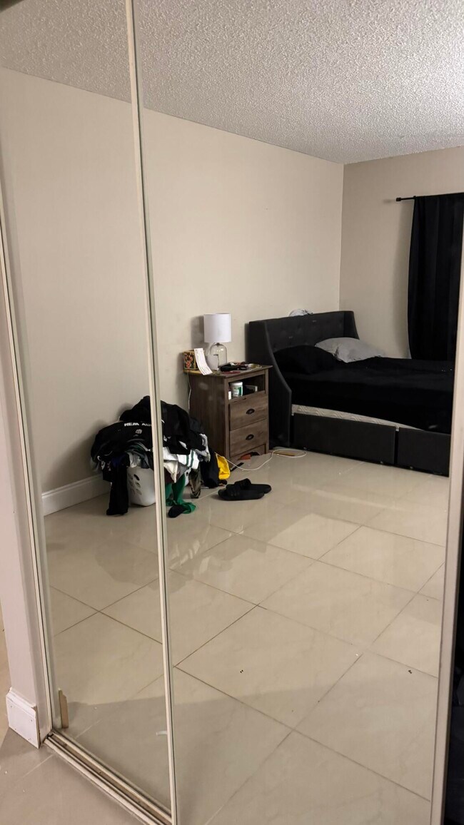 Building Photo - 9370 SW 8th St