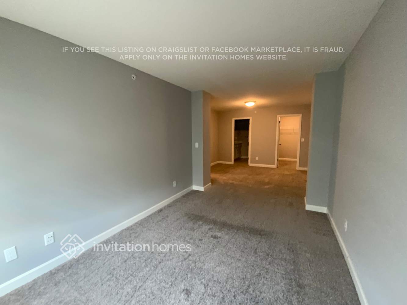 Building Photo - 1217 Upper 142nd St E
