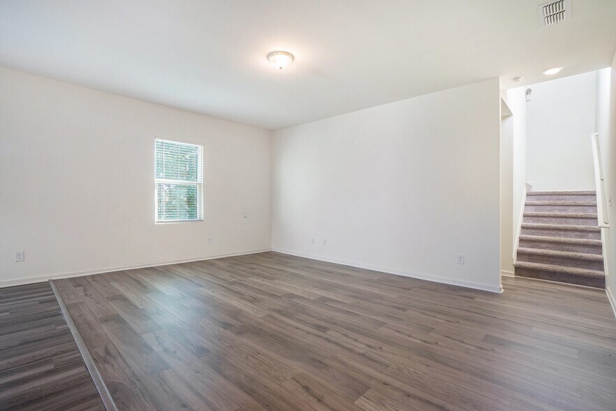 Building Photo - 1026 Feldman Chase