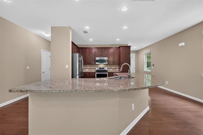 Building Photo - 1572 Lenox Overlook Rd