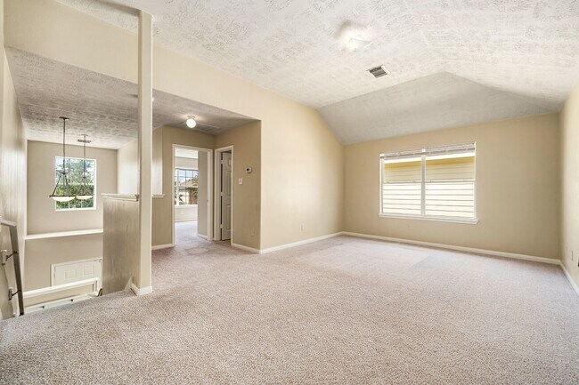 Building Photo - 3434 Fiorella Way