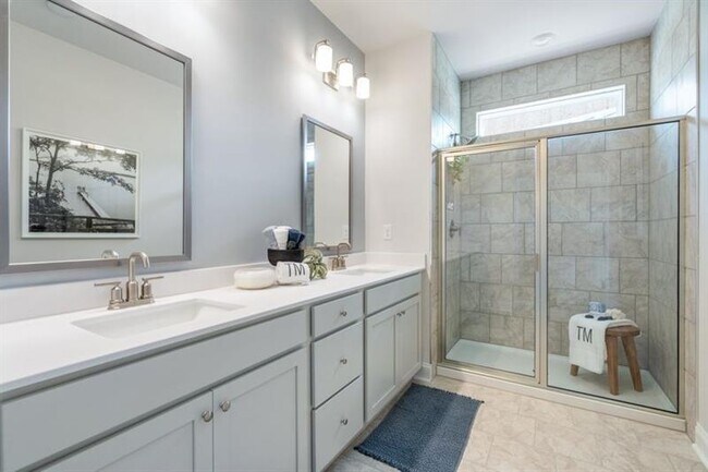 Building Photo - 6180 Misty Hill Ln